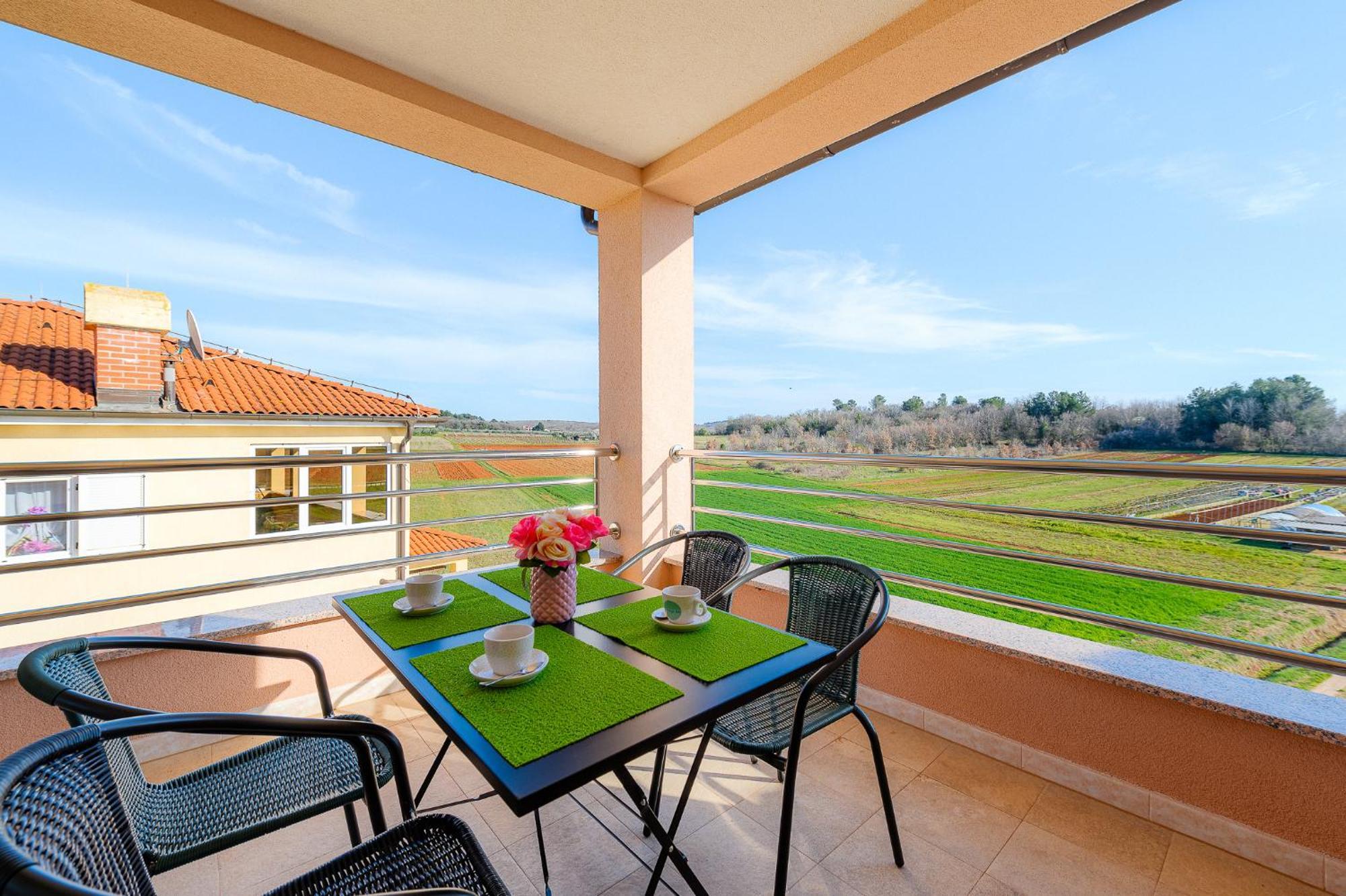 Stancija Amorozo 5 - N. 7 * Poreč