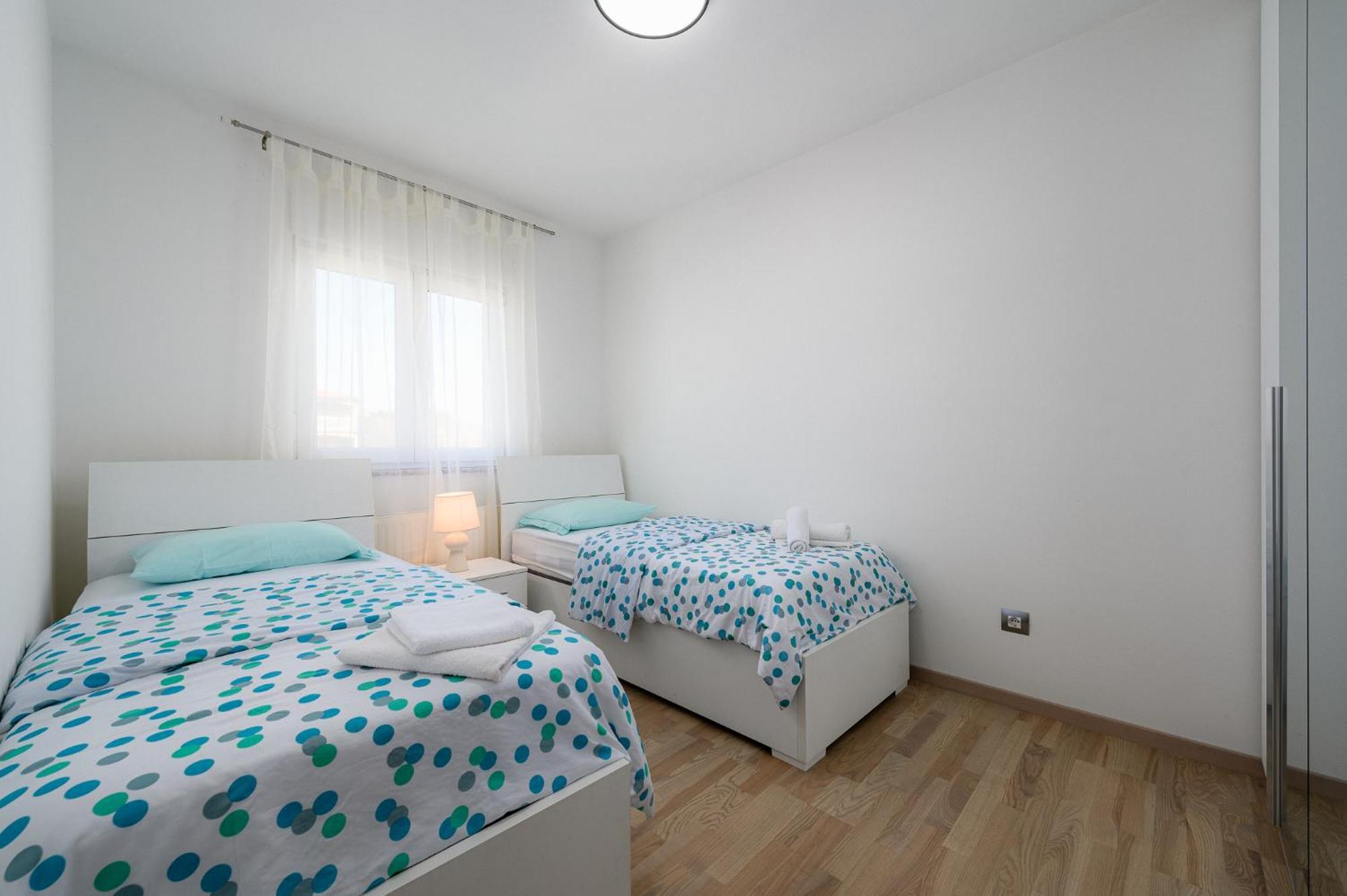 Stancija Amorozo 5 - N. 7 *